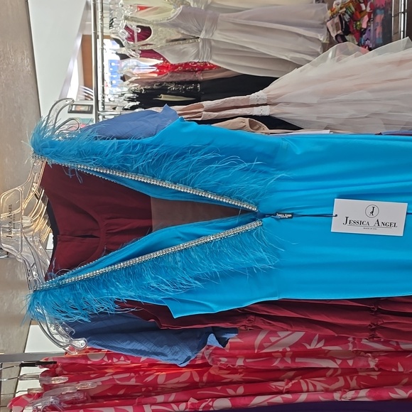 Turquoise Stretch Jersey Prom Dress - Picture 4 of 4